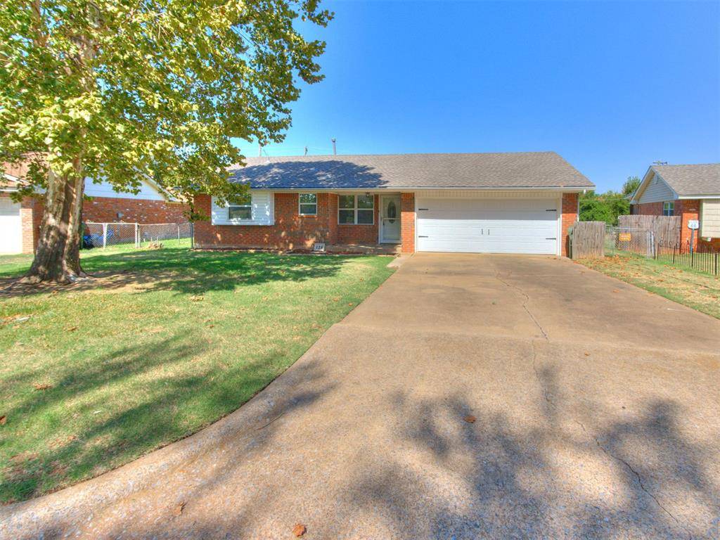 124 N Ranchwood BLVD, Yukon, OK 73099