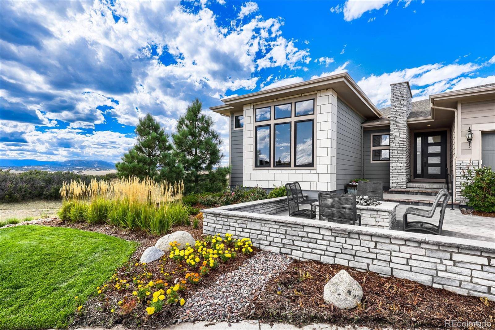 201 Alumroot ST, Castle Rock, CO 80104