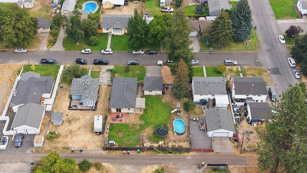 5917 N Stevens St, Spokane, WA 99205