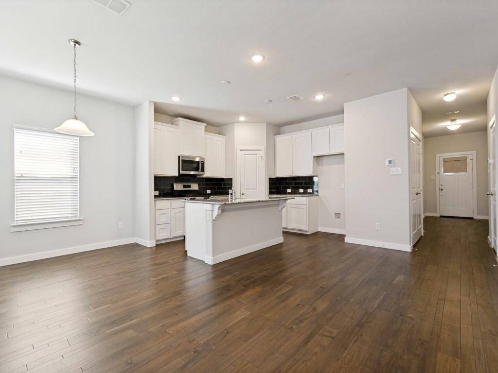 2201 Paxton Way, Denton, TX 76209