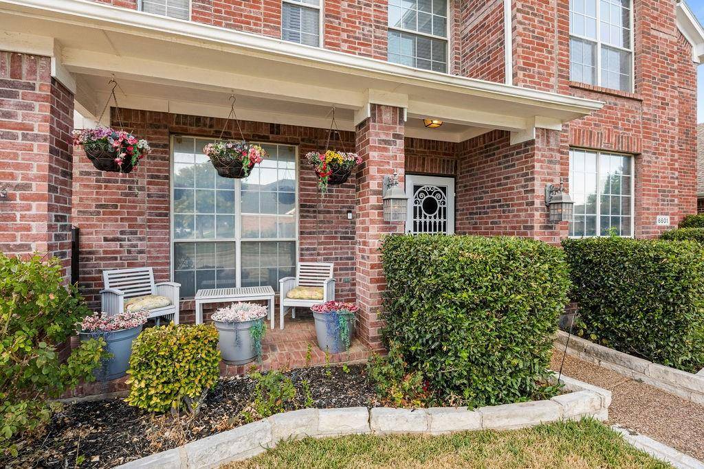 6601 Redwood Lane, The Colony, TX 75056