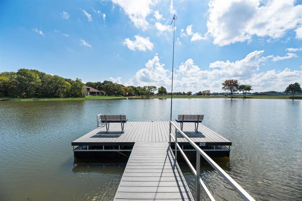 708 Clear Water Court, Corsicana, TX 75109