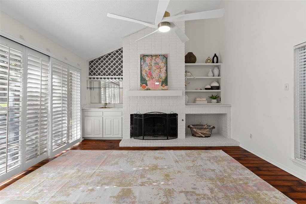 17663 Sunmeadow Drive, Dallas, TX 75252