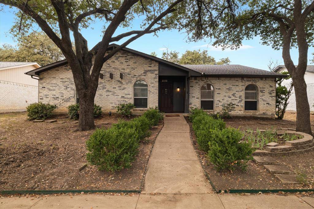 1831 Chamberlain Drive, Carrollton, TX 75007