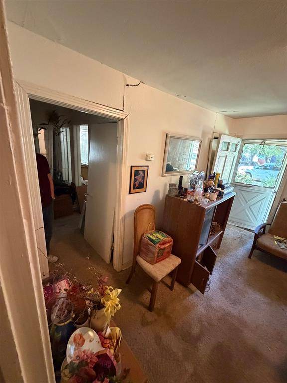 210 Almond Street, Waxahachie, TX 75165