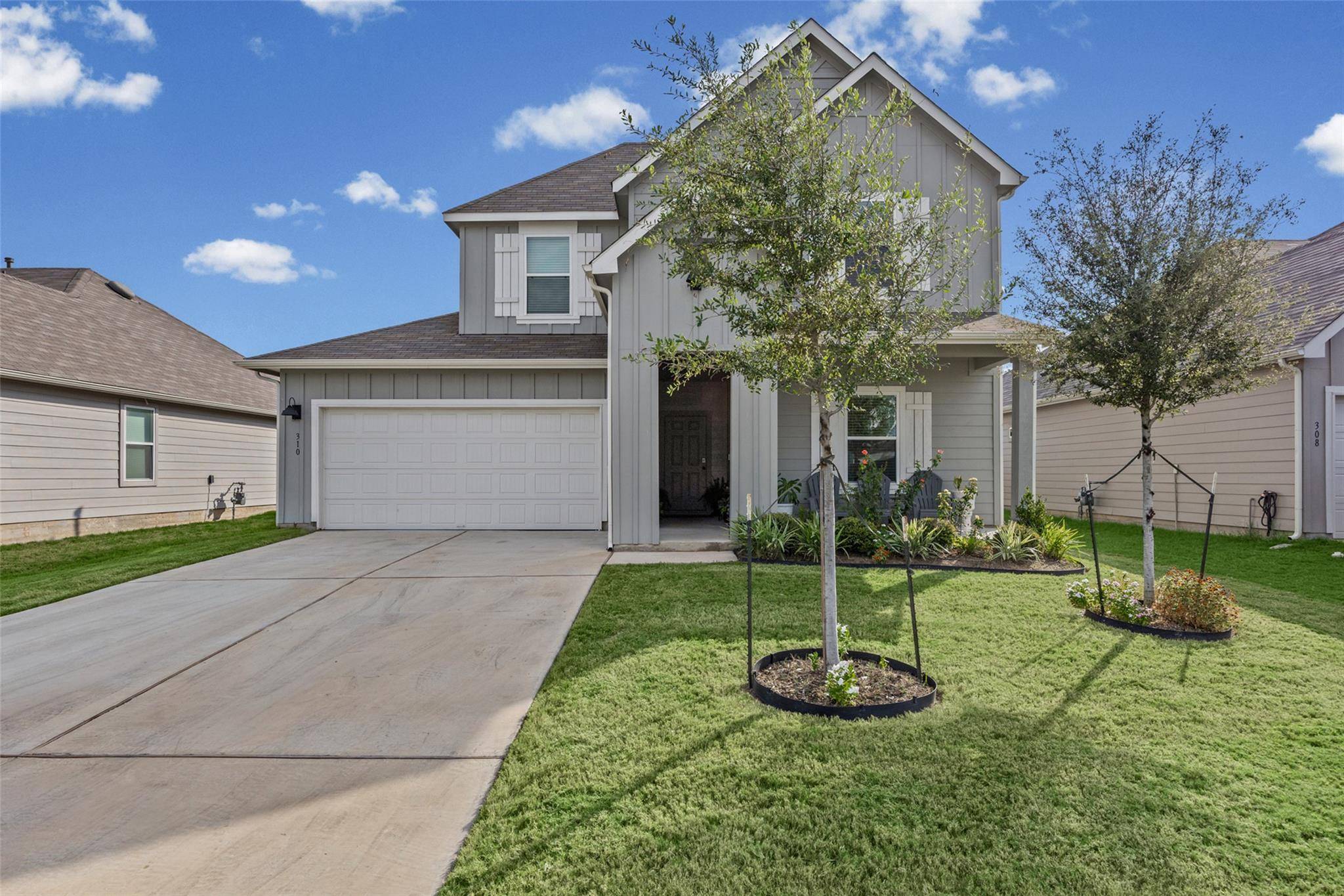 310 N Richland DR, Lockhart, TX 78644