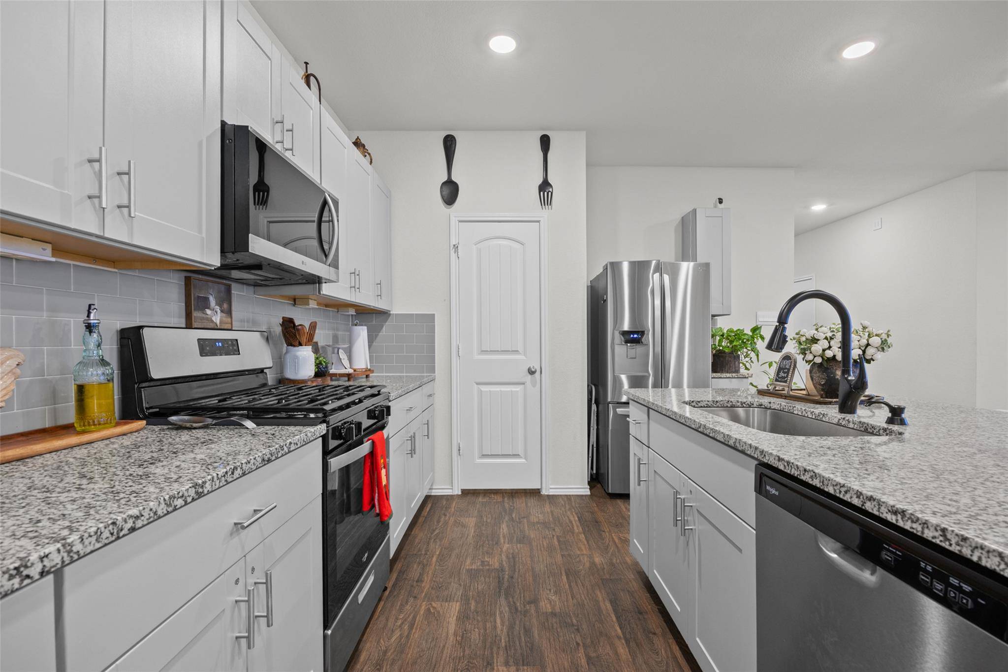 310 N Richland DR, Lockhart, TX 78644