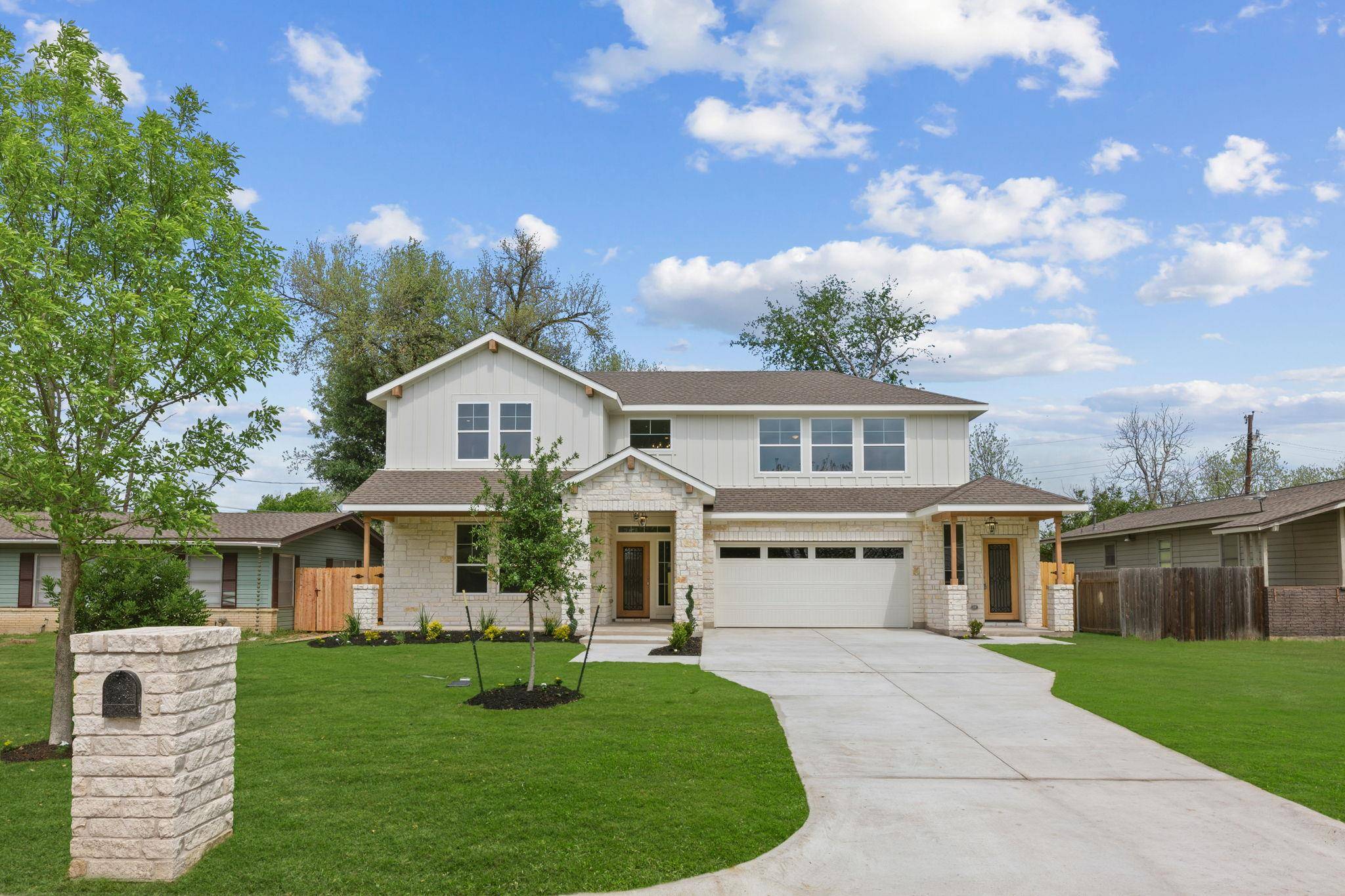 1412 Kent ST, Taylor, TX 76574