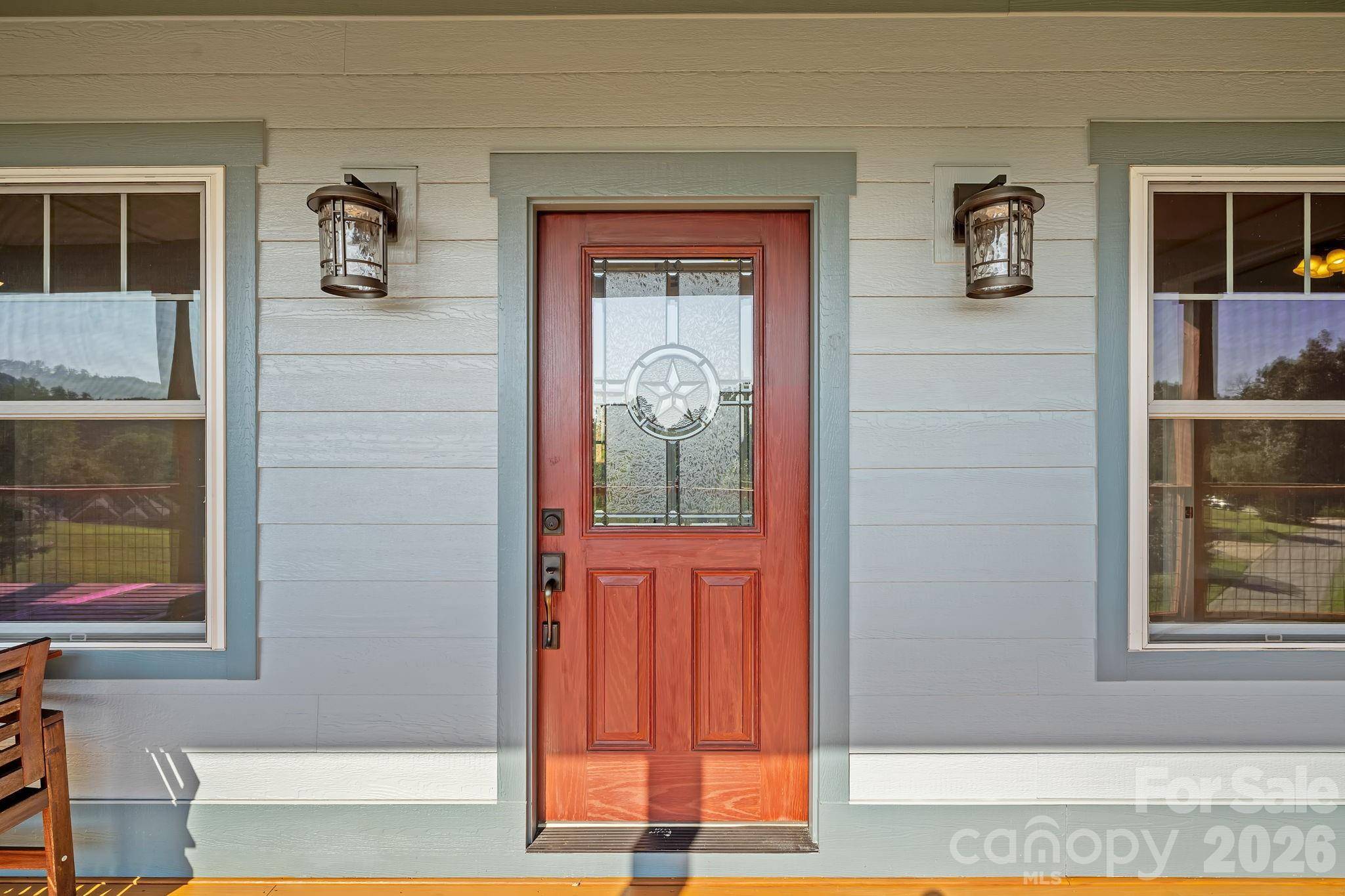 19 Magnolia Farms DR, Asheville, NC 28806