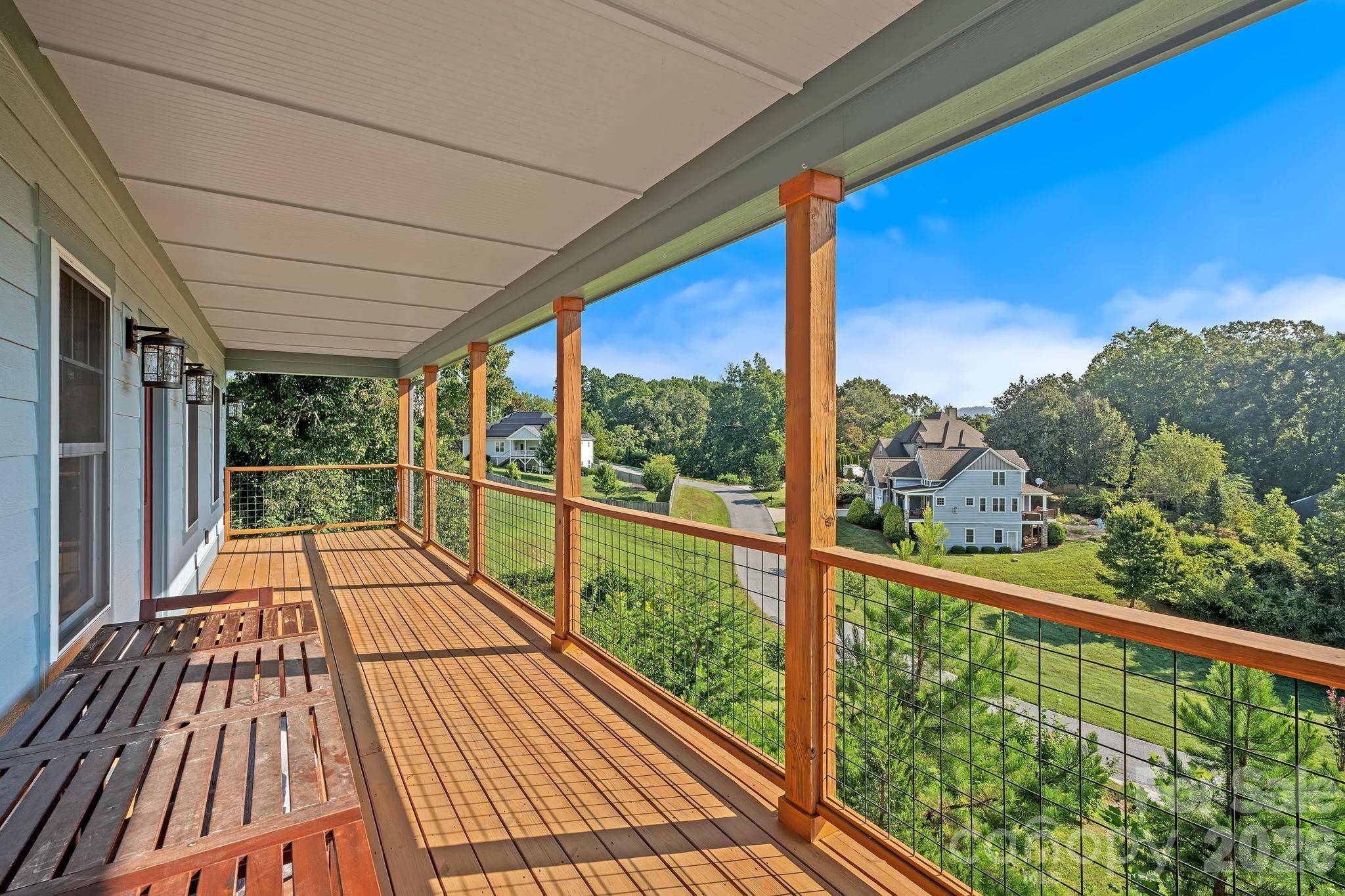 19 Magnolia Farms DR, Asheville, NC 28806