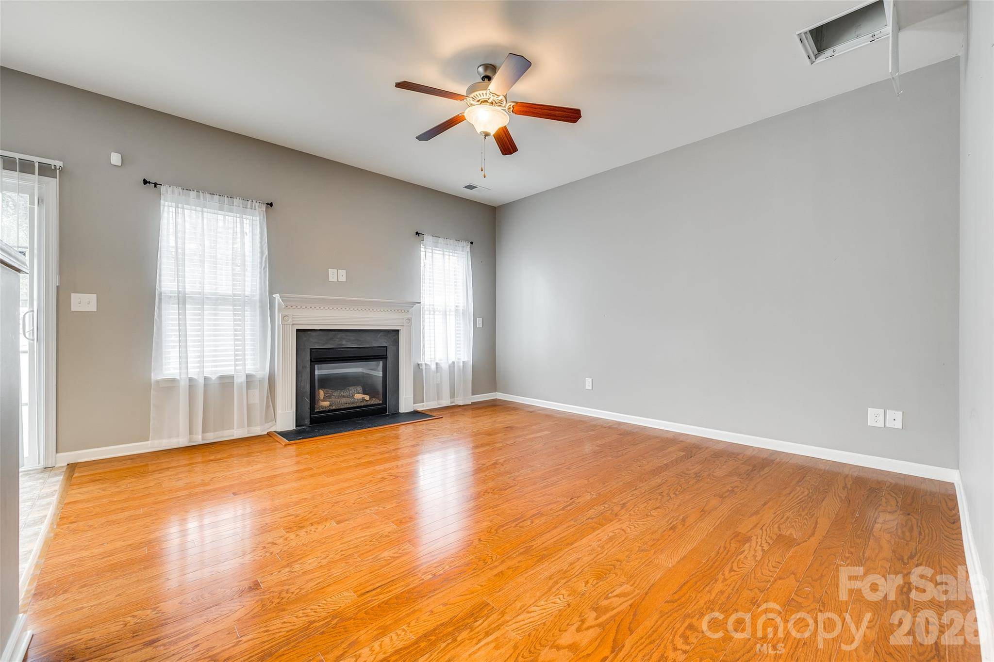 13815 Singleleaf LN, Charlotte, NC 28278