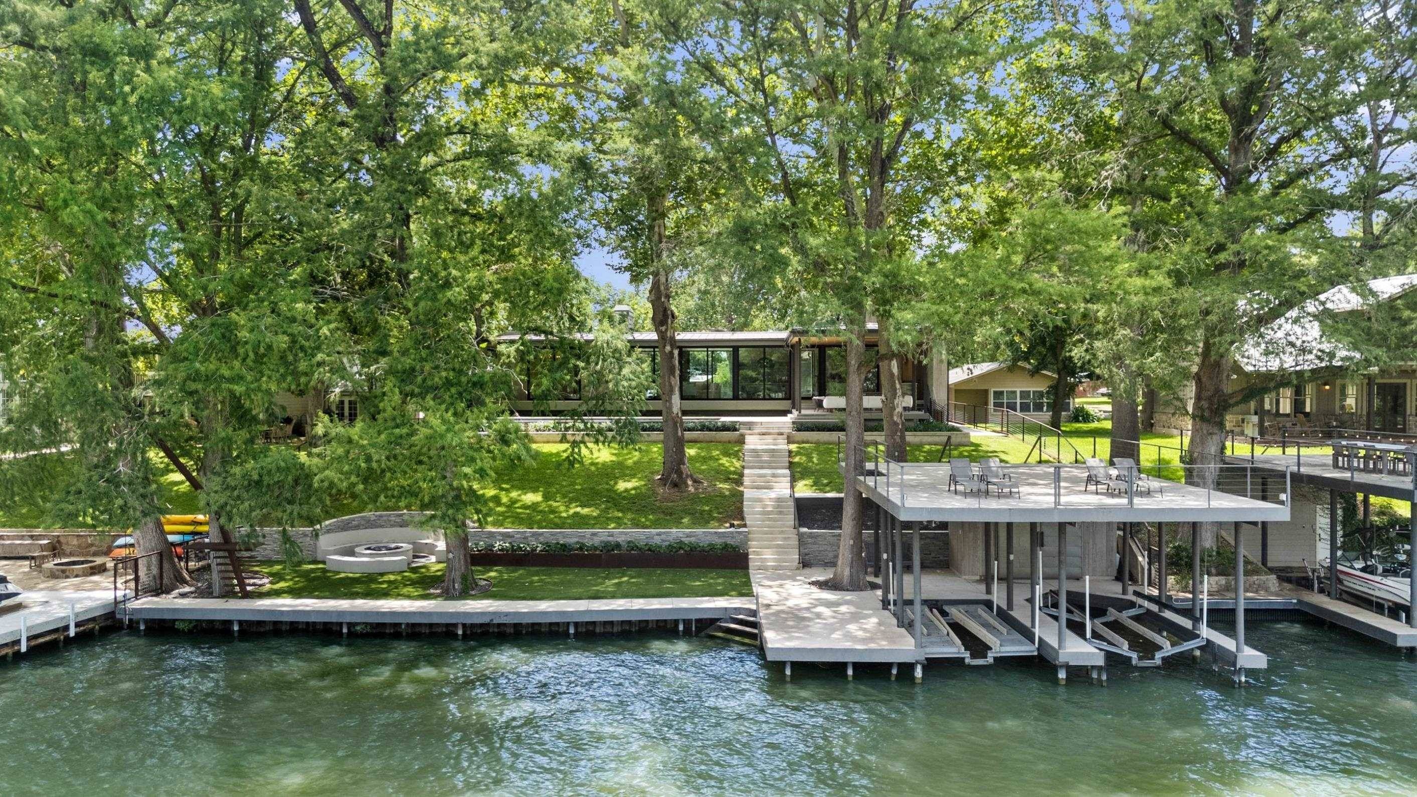2529 Terminal Loop RD, Mcqueeney, TX 78123