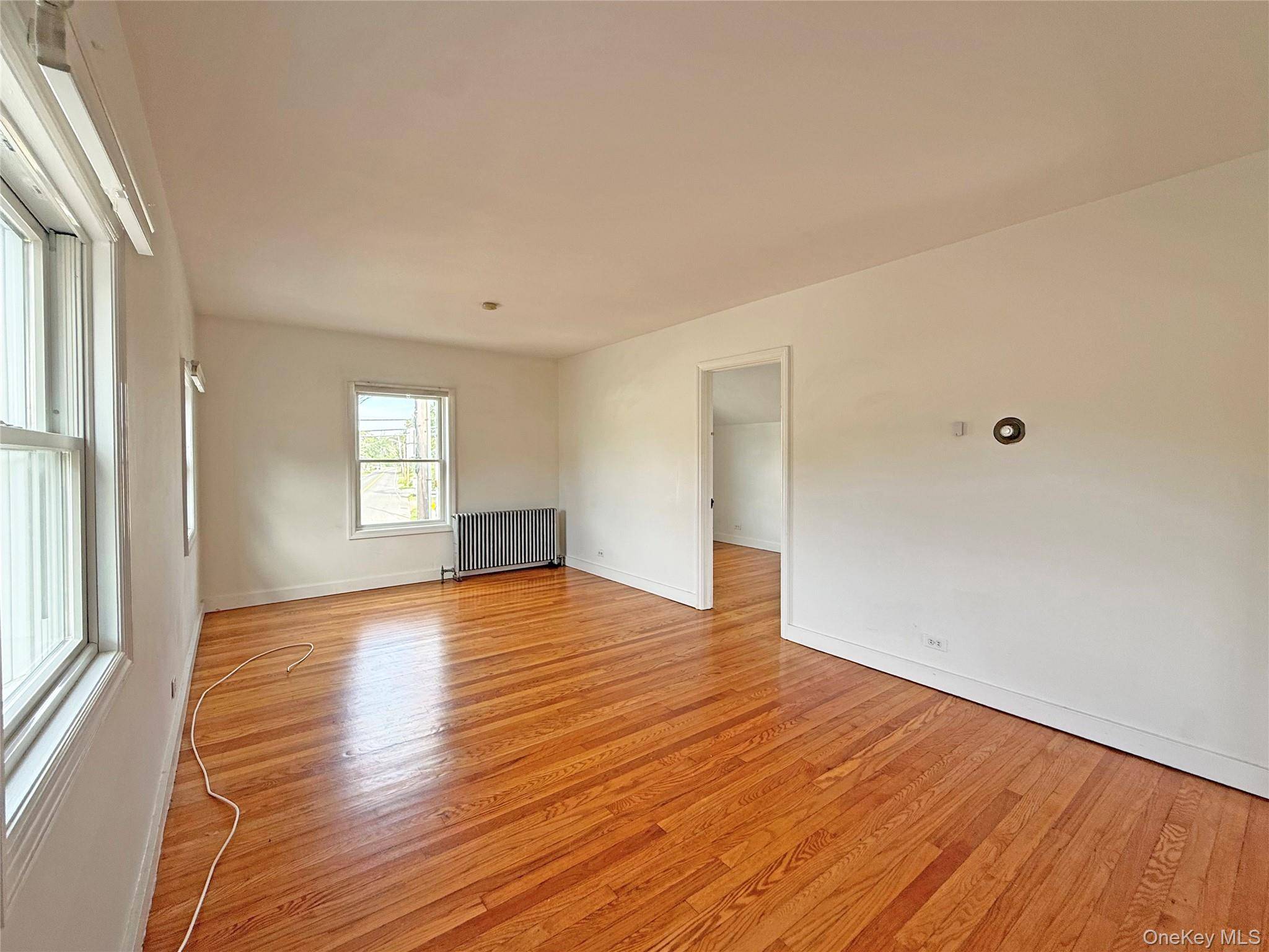 495 Montauk HWY, East Quogue, NY 11942