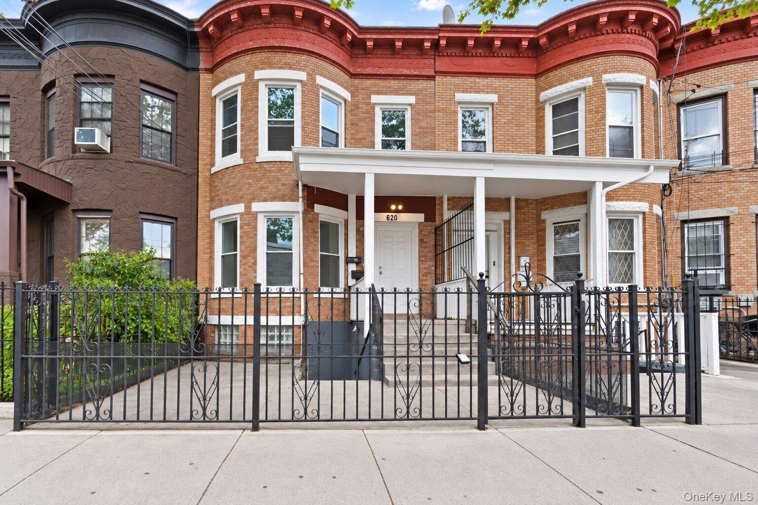620 Ashford ST, Brooklyn, NY 11207