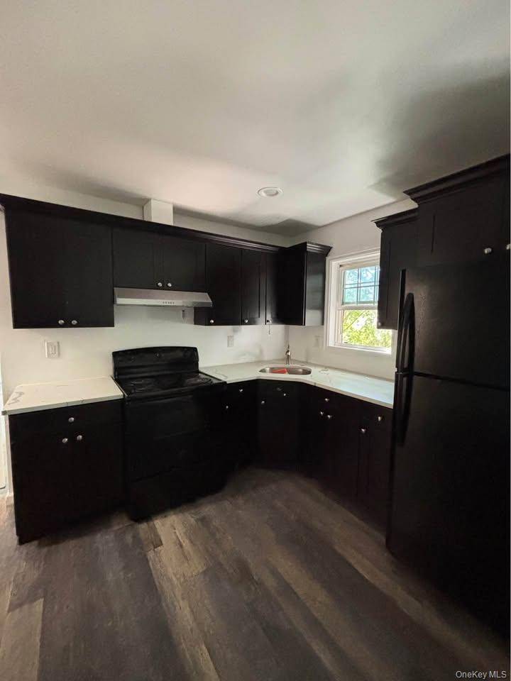 41 Amity ST #8, Patchogue, NY 11772