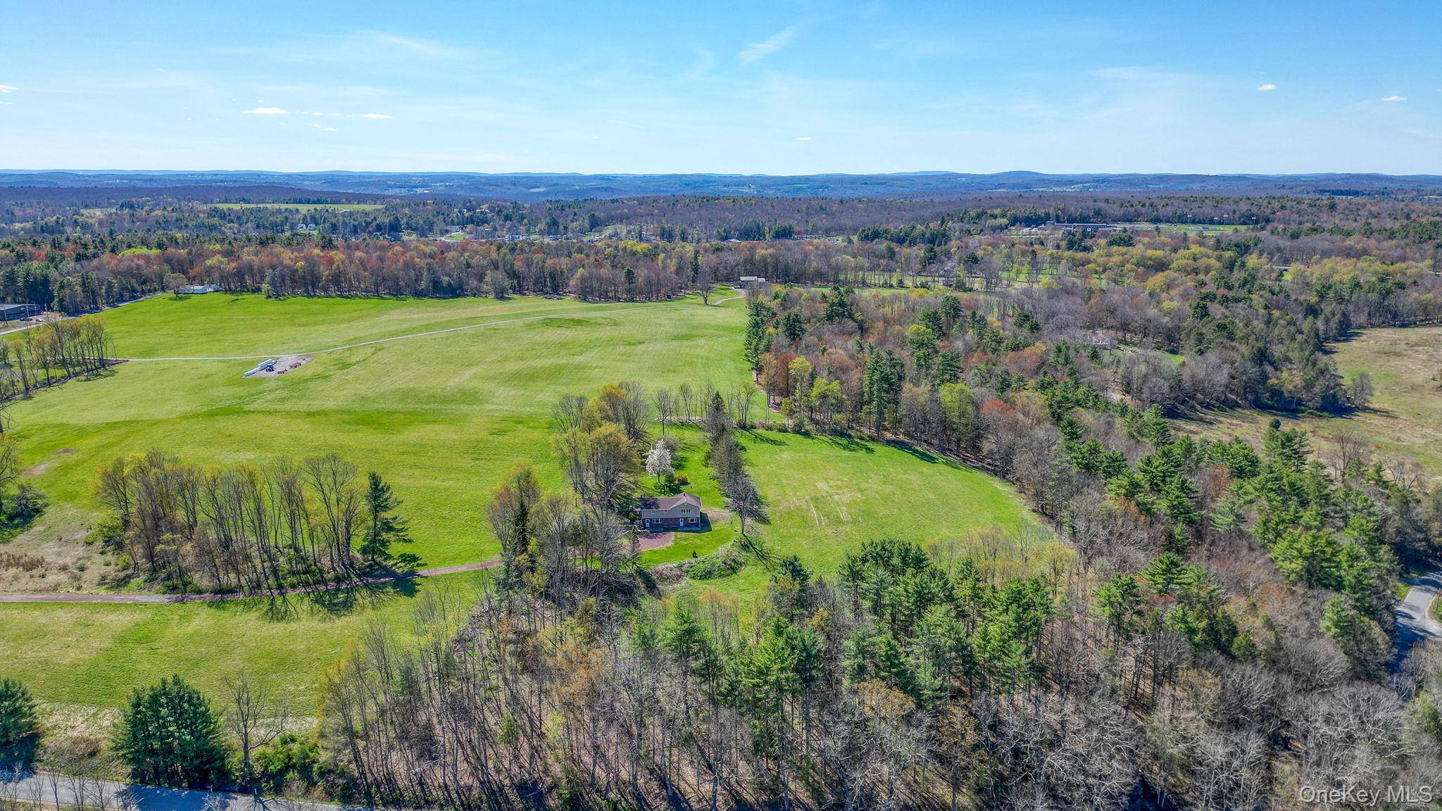 208 Shortcut RD, Cochecton, NY 12726