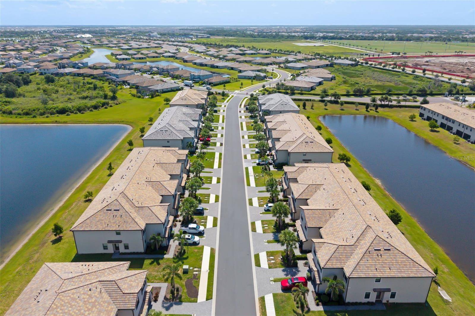 15210 SUNNY DAY DR, Bradenton, FL 34211