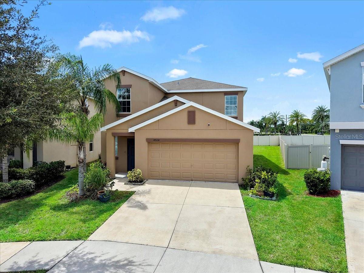 4924 REFLECTING POND CIR, Wimauma, FL 33598