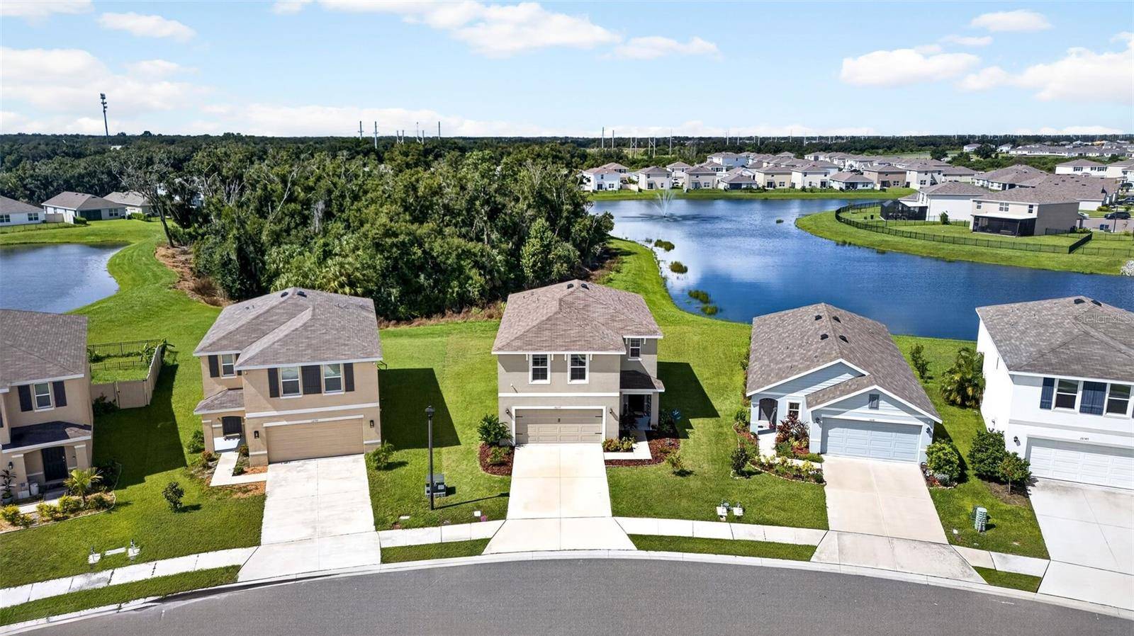 10137 CHARLOTTE DR, Parrish, FL 34219