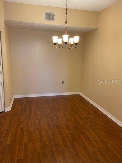 5552 BENTGRASS DR #7-302, Sarasota, FL 34235