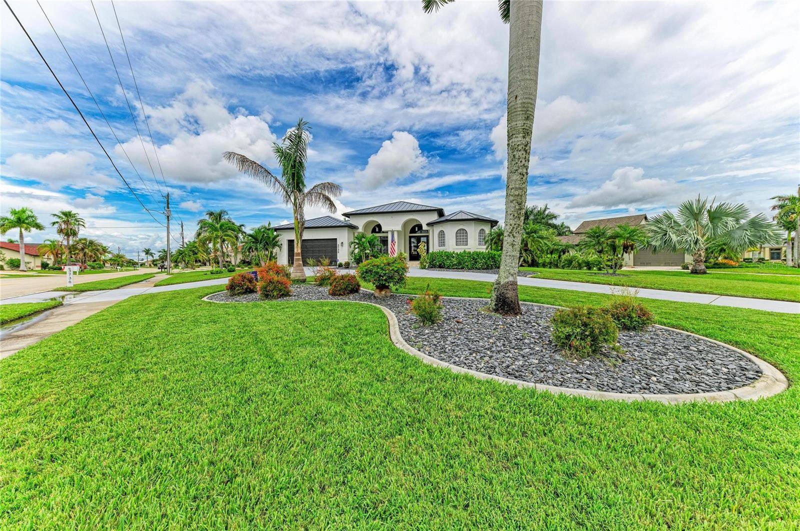 3736 WHIPPOORWILL BLVD, Punta Gorda, FL 33950