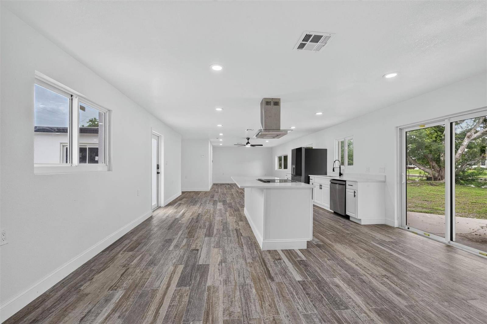 801 MARLIN DR, Punta Gorda, FL 33950
