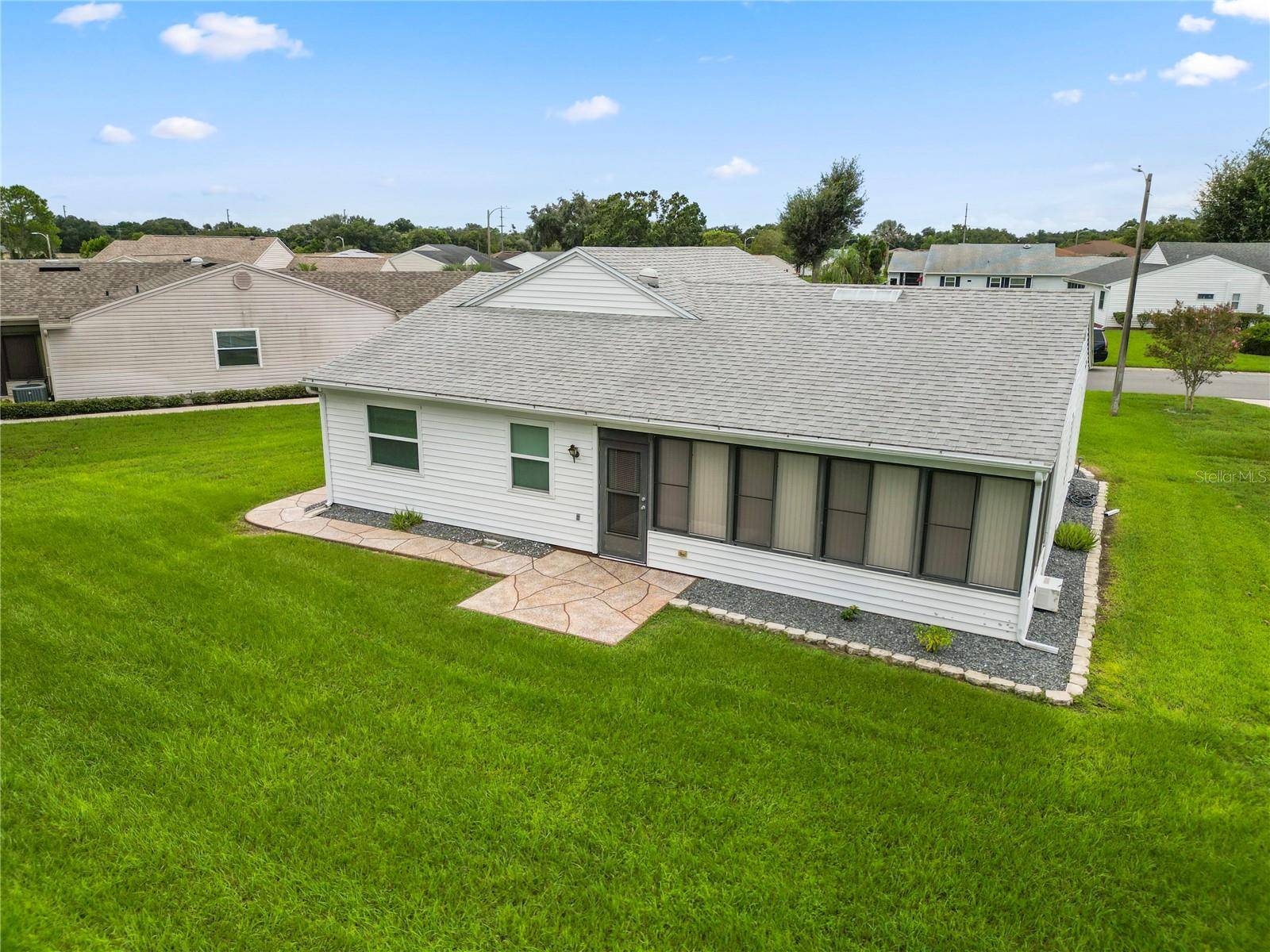 1120 PARAKEET TRL, Lakeland, FL 33809