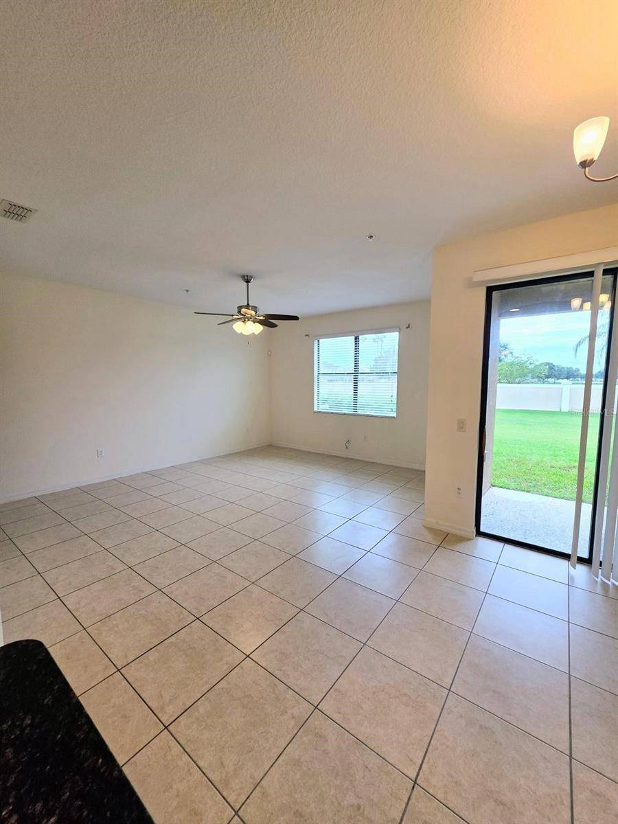 2372 SEVEN OAKS DR, St Cloud, FL 34772