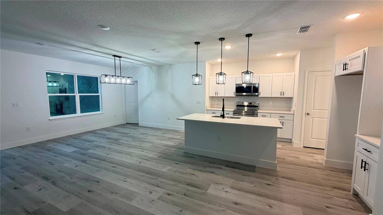 506 ST JOHNS CT, Poinciana, FL 34759