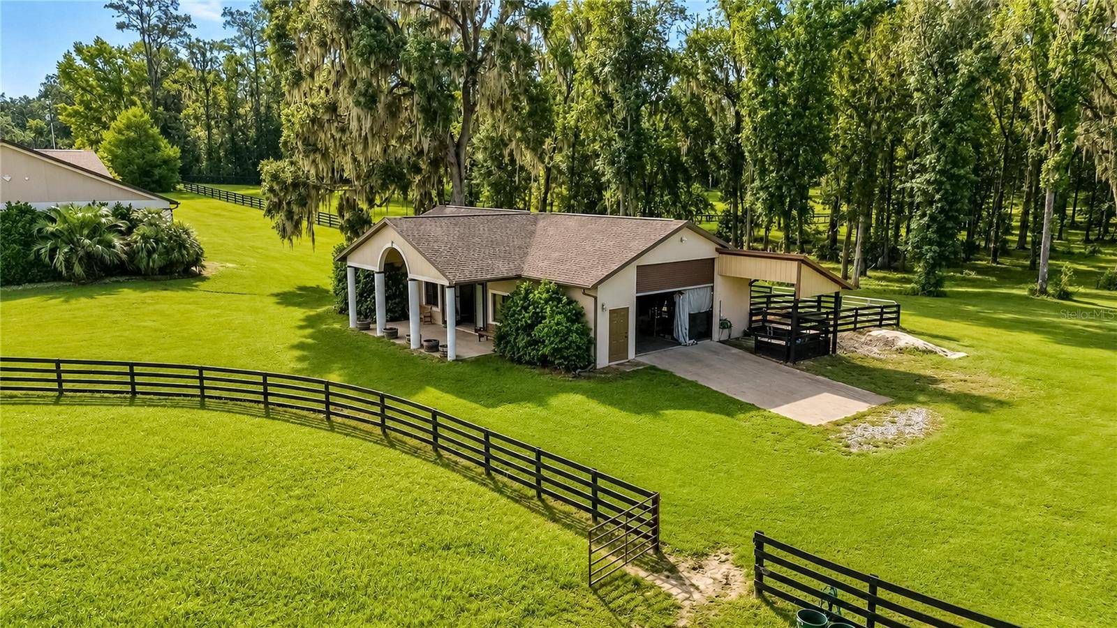 8568 NW 120TH ST, Reddick, FL 32686