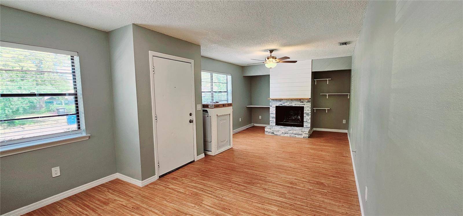317 PLEASANT ST, Clearwater, FL 33755