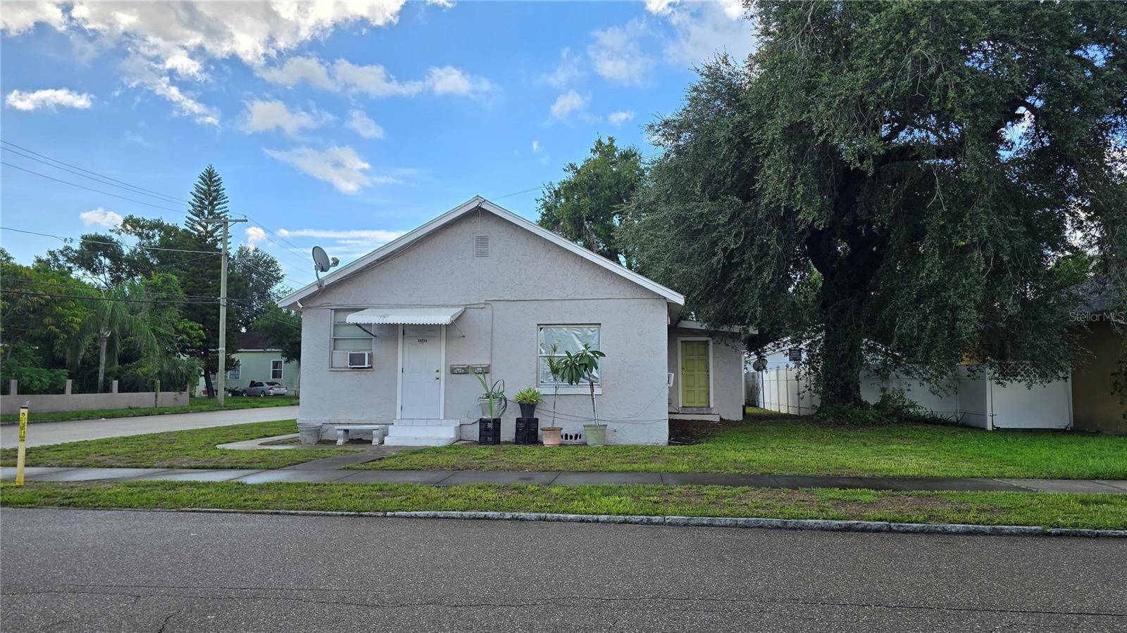 2423 DURHAM ST, Tampa, FL 33605