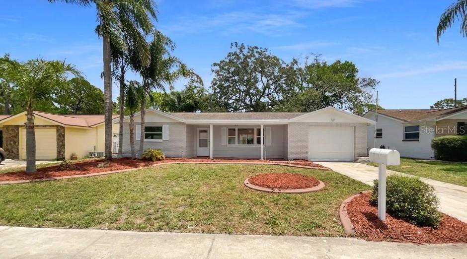 2530 FLINTWOOD DR, Holiday, FL 34690