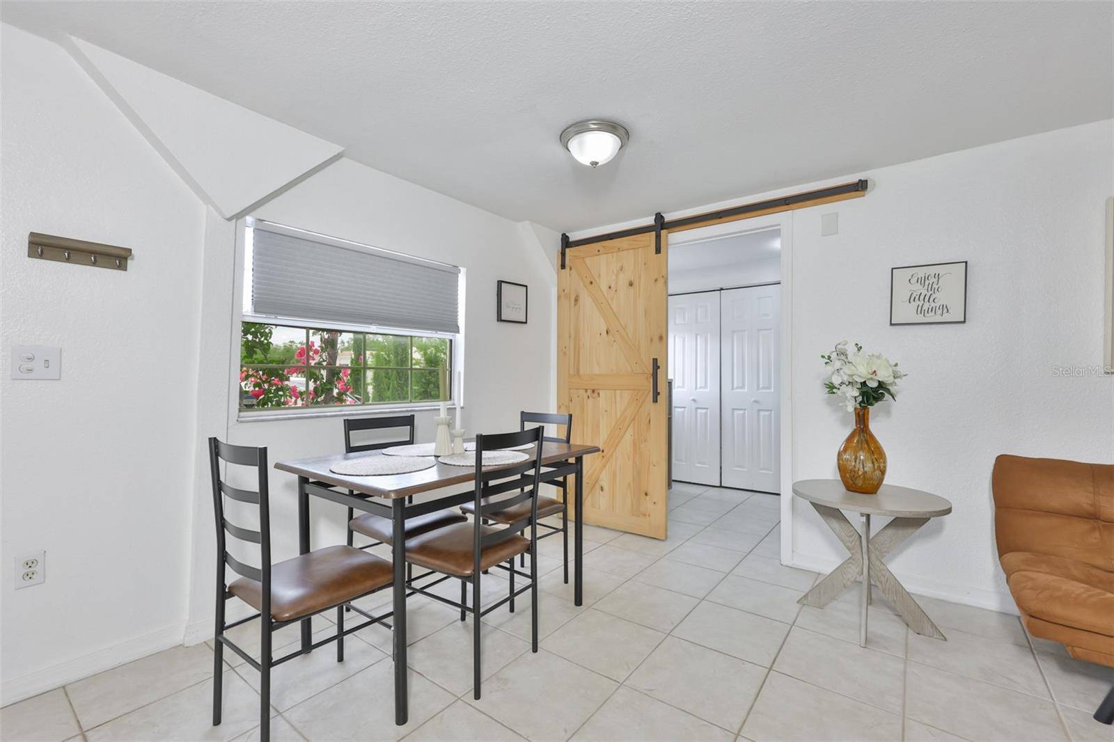 2575 S HIMES AVE #A, Tampa, FL 33629