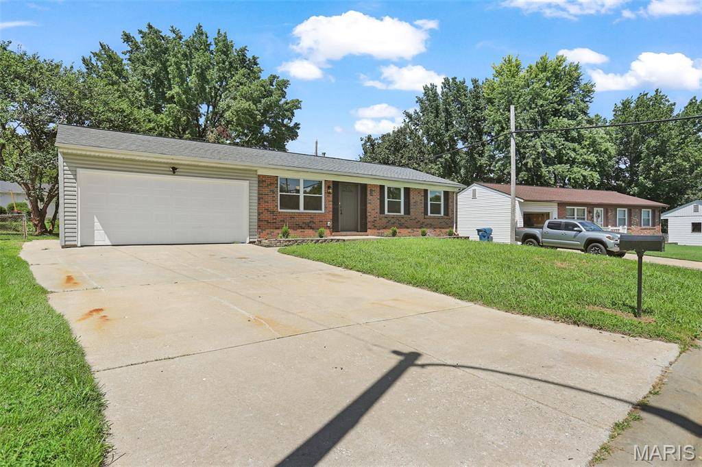 3046 Abbey ST, St Charles, MO 63301