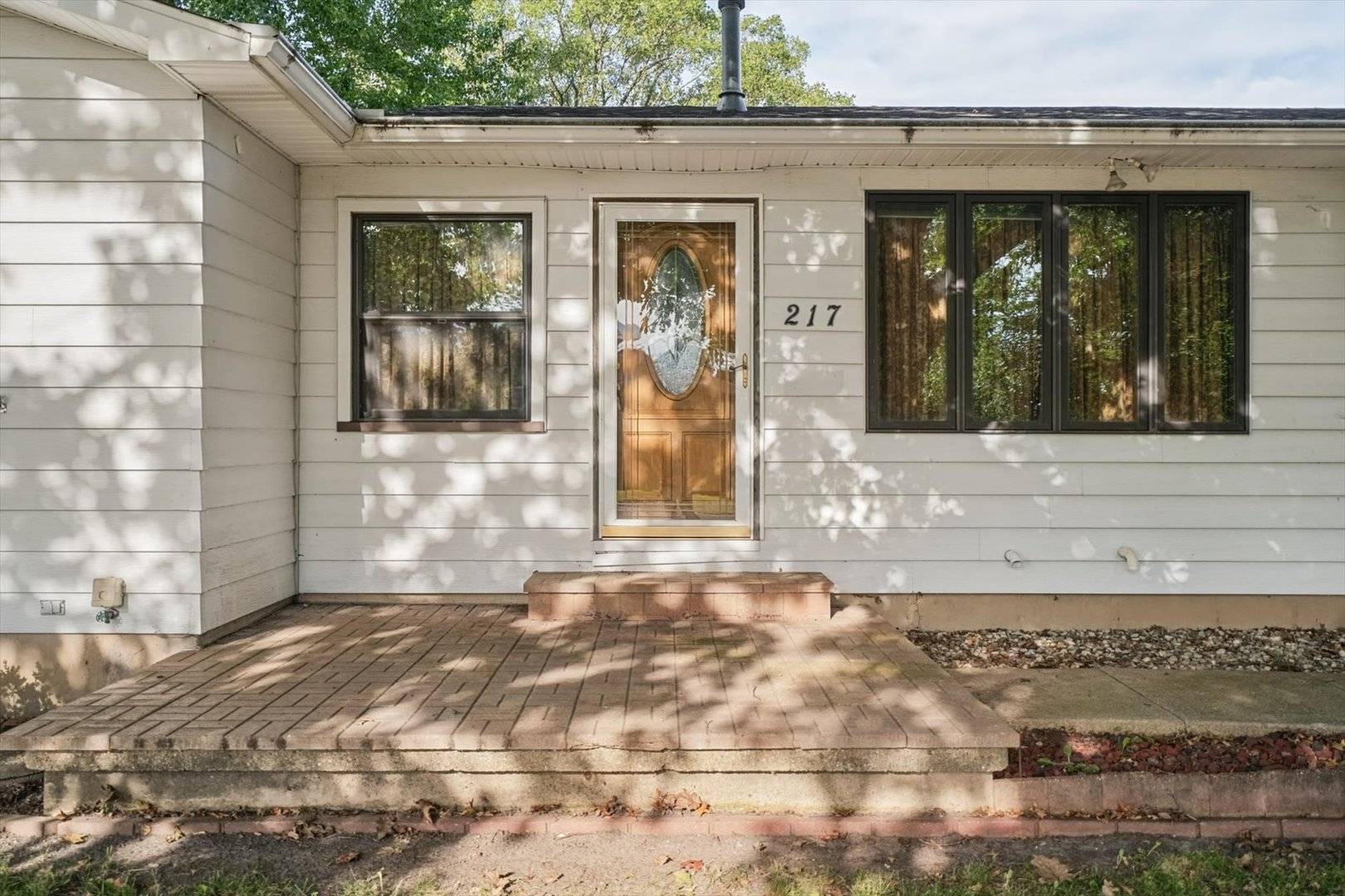 217 Cedar ST, Gibson City, IL 60936