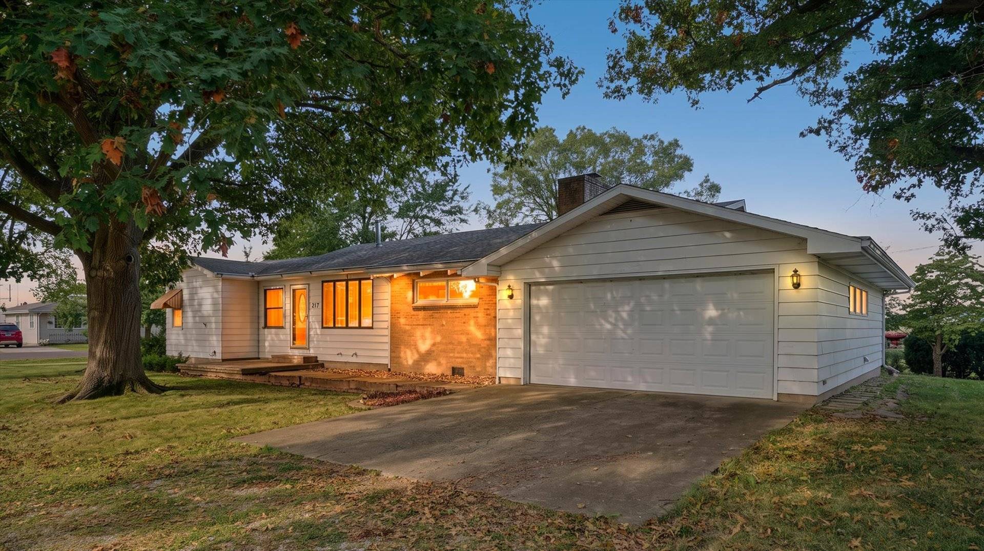 217 Cedar ST, Gibson City, IL 60936