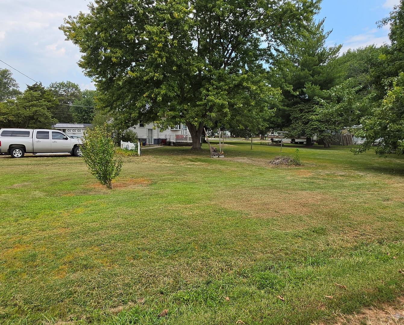 416 Perkins ST, Odin, IL 62870