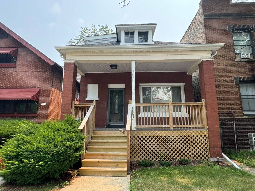 7653 S Saint Lawrence AVE, Chicago, IL 60619