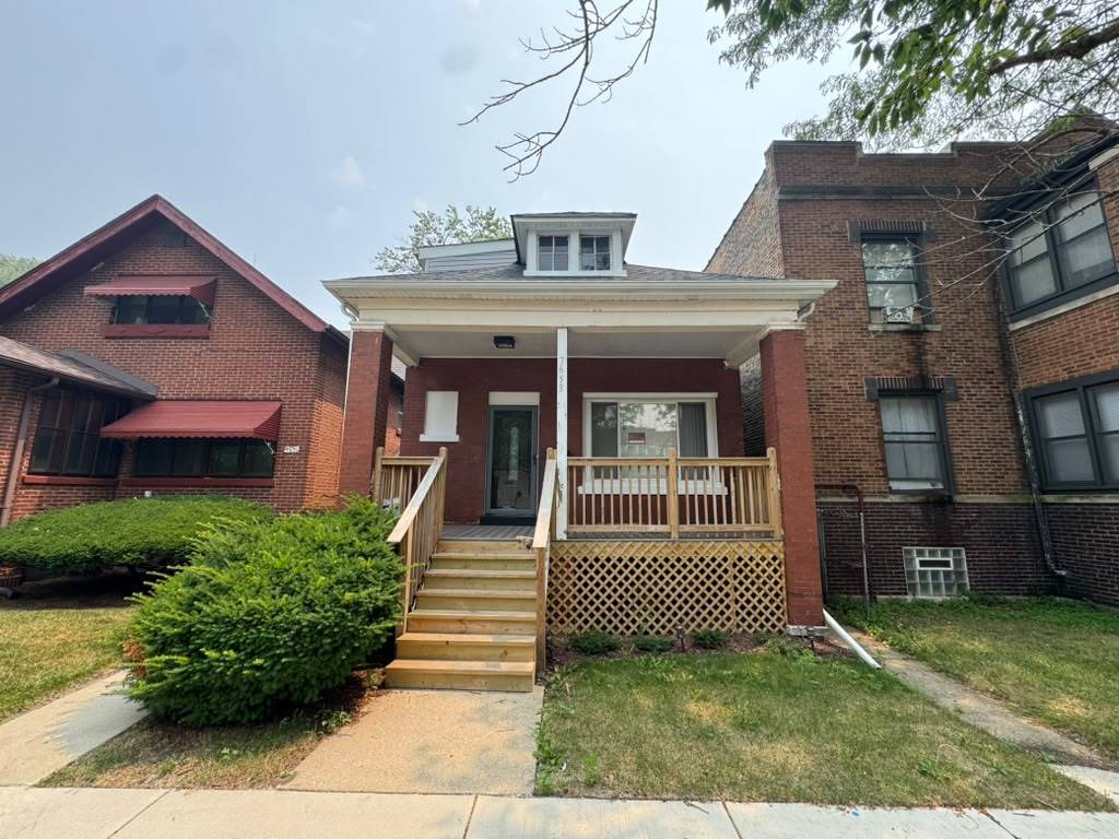 7653 S Saint Lawrence AVE, Chicago, IL 60619