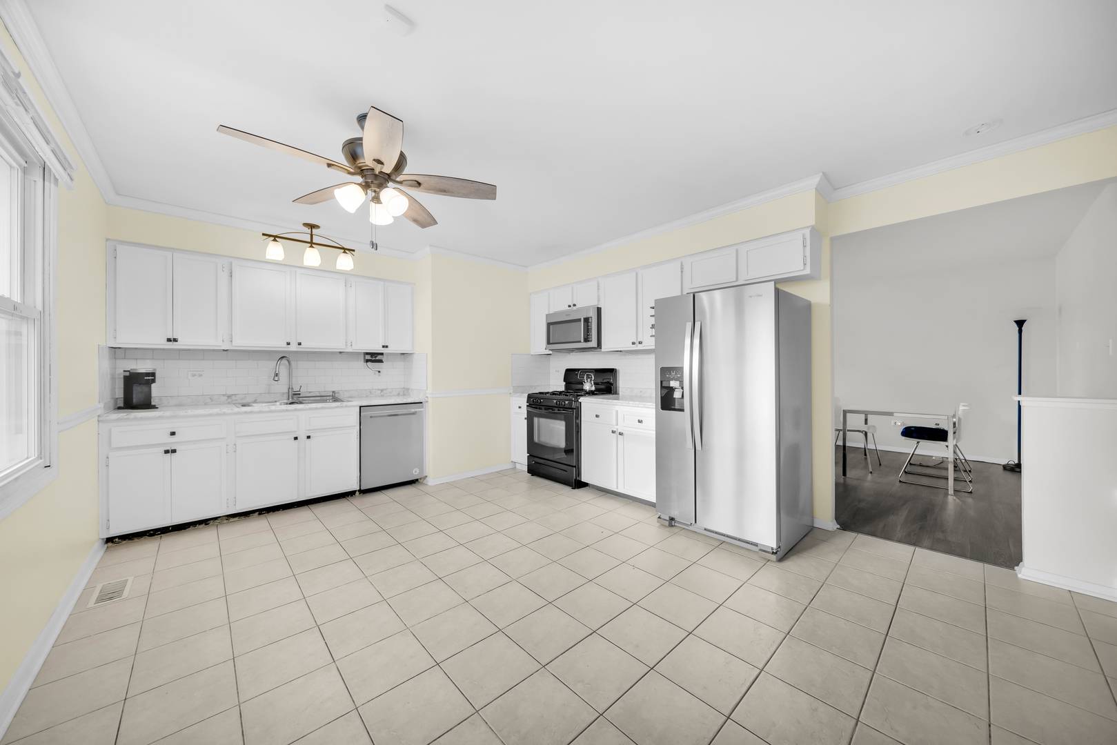 5911 W 125th PL, Alsip, IL 60803