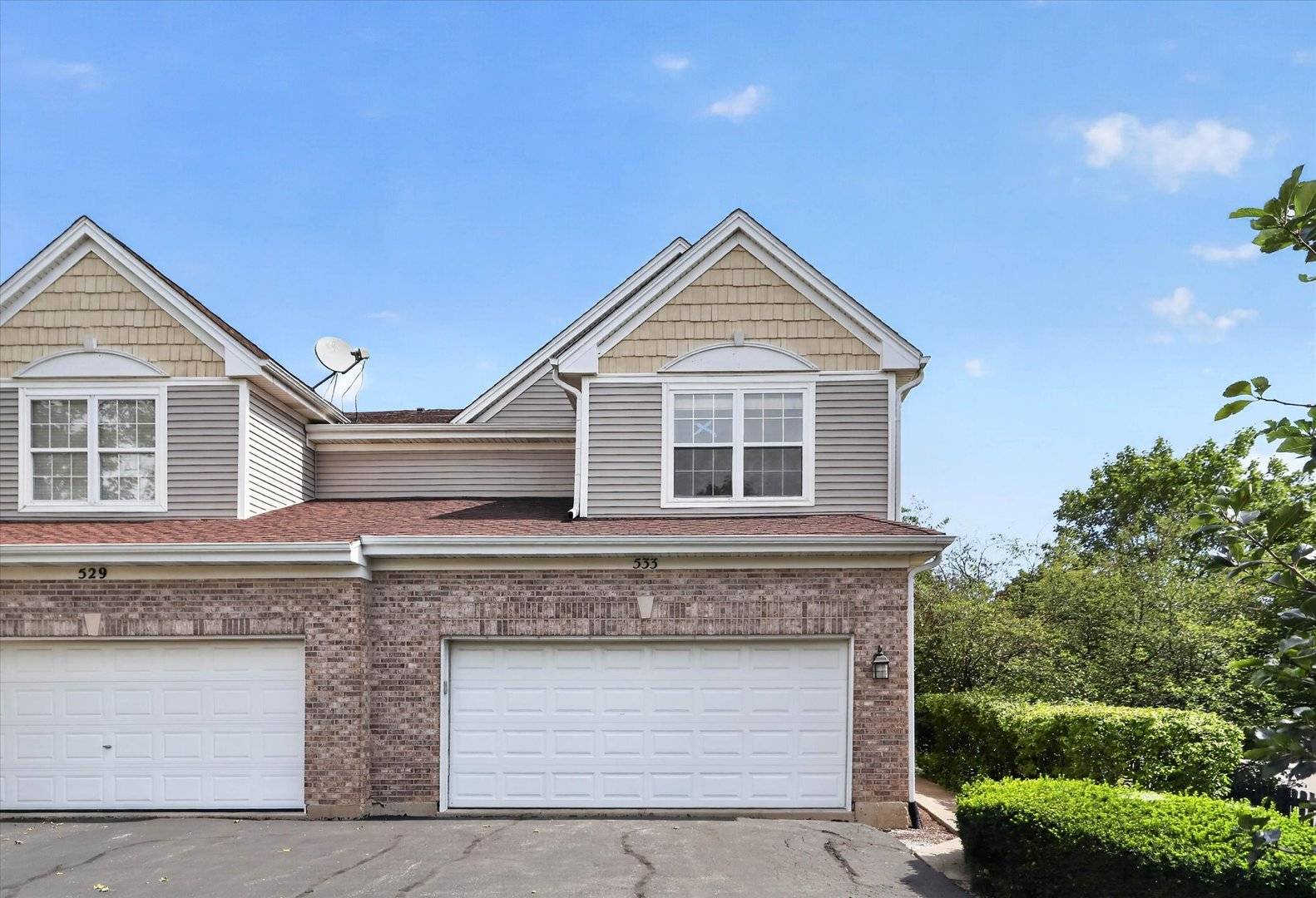 533 CHERRY HILL CT, Schaumburg, IL 60193
