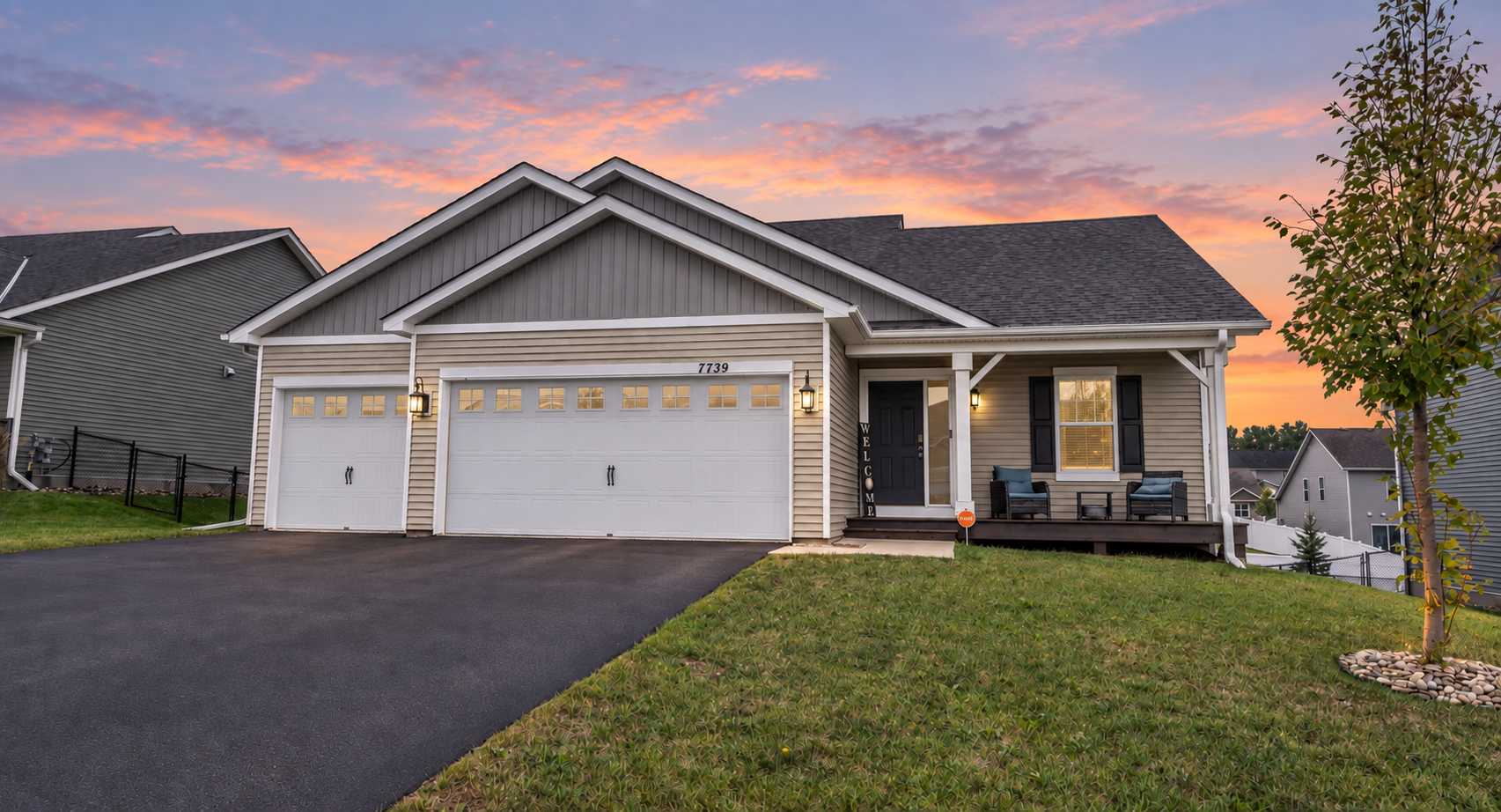 7739 206th ST W, Lakeville, MN 55044