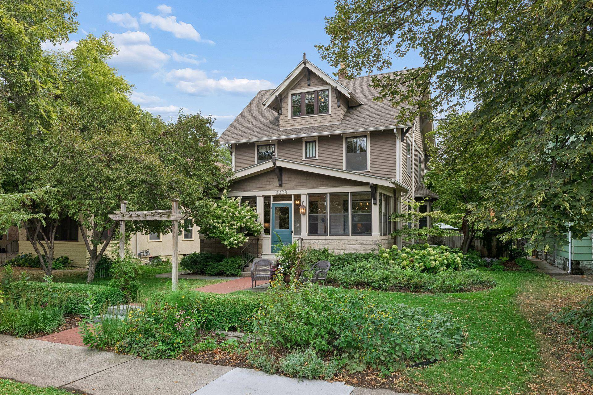 3223 Blaisdell AVE, Minneapolis, MN 55408