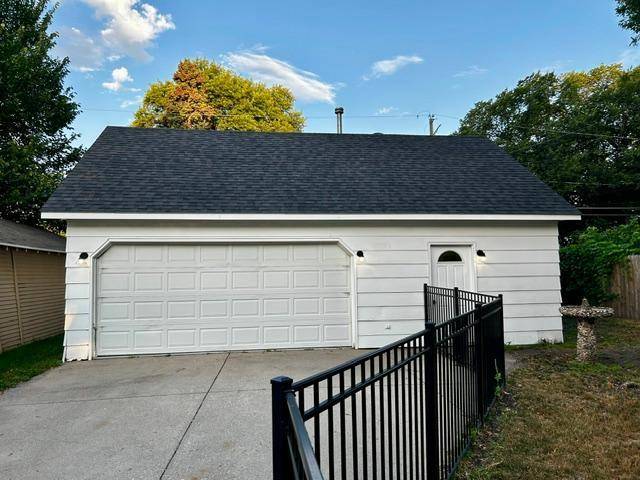 1226 2nd ST N, Fargo, ND 58102