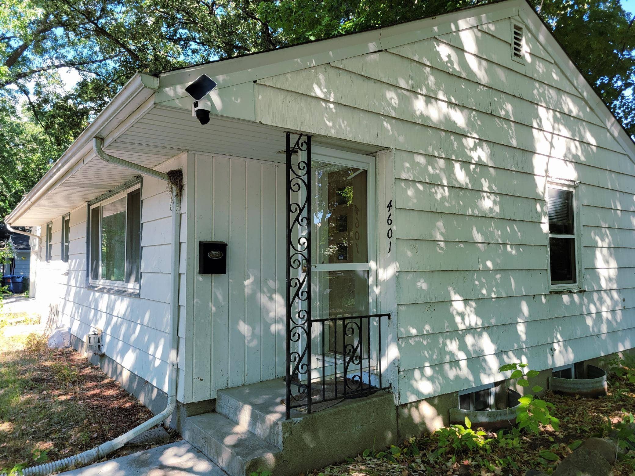 4601 Oliver Ave N, Minneapolis, MN 55412
