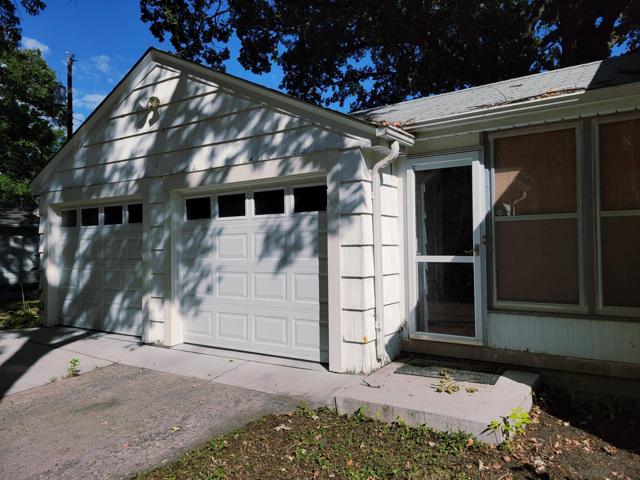 4601 Oliver Ave N, Minneapolis, MN 55412