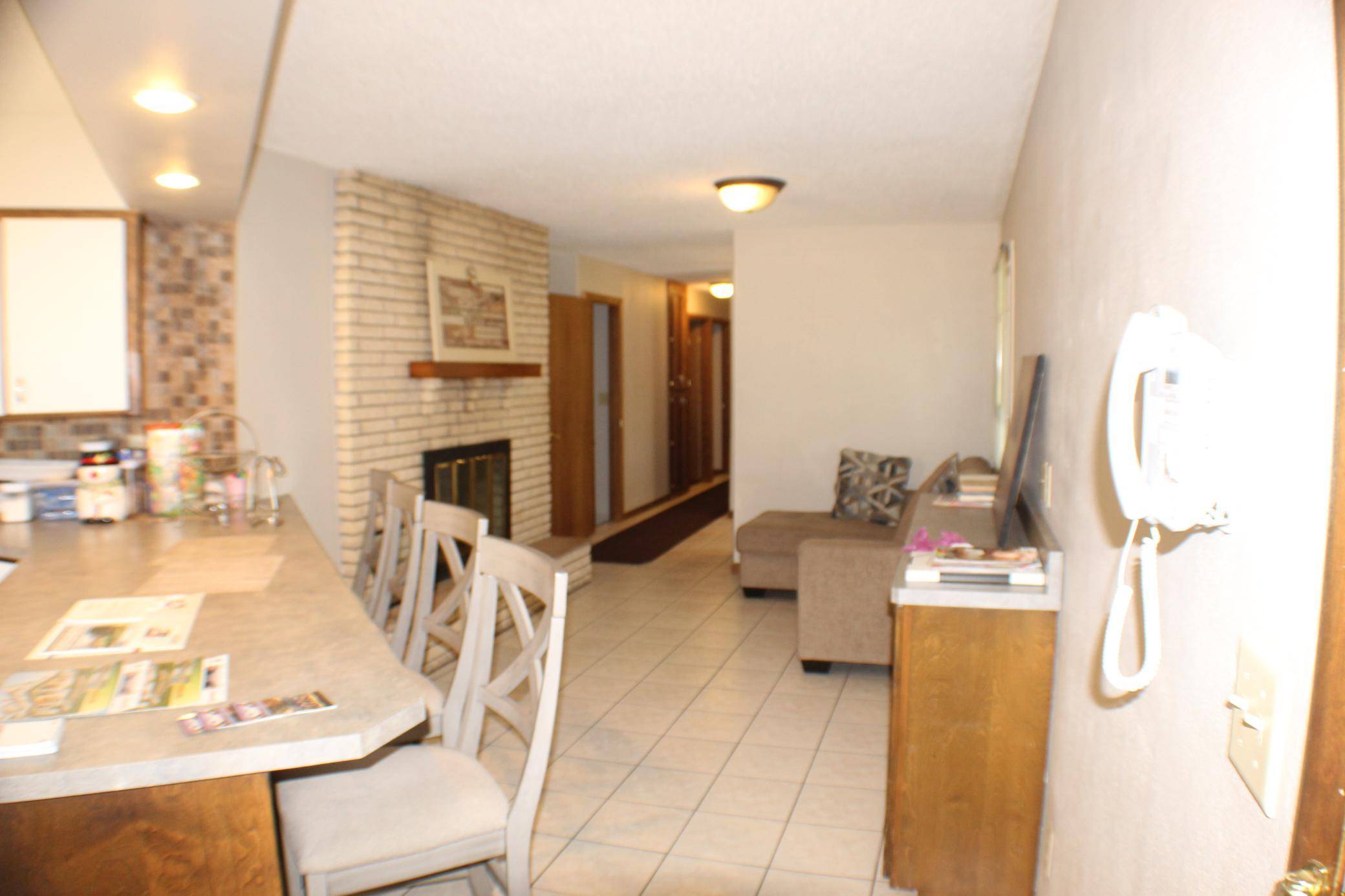 421 Dale AVE, Moorhead, MN 56560