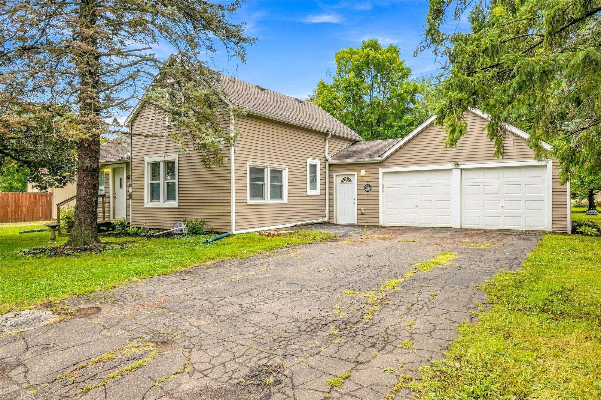 511 5th ST, Centuria, WI 54824