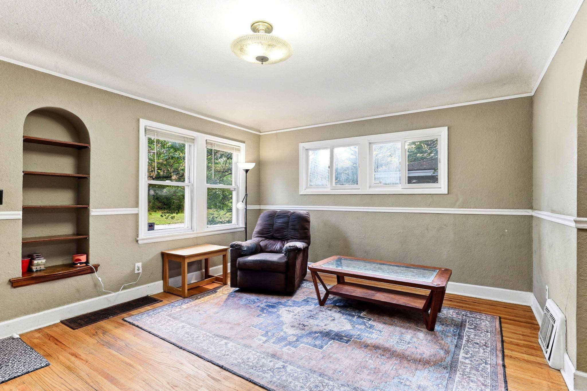 5447 Bryant AVE N, Brooklyn Center, MN 55430